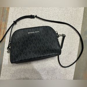 Michael Kors crossbody purse